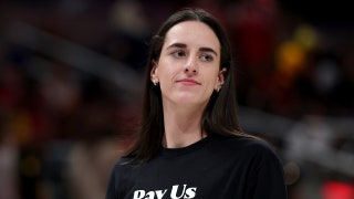 El dueño de la LOVB defiende la gestión de « WNBA» en « Caitlin »Clark , y ve los deportes femeninos como una oportunidad de inversión