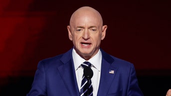 'We have to fix this': Kelly confronted with Democrats' worst polling in decades - Fox News