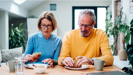 Do you really need three meals a day? Experts debate the traditional rule