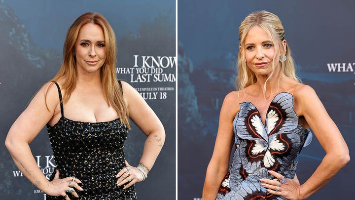 Jennifer Love Hewitt on critics scrutinizing aging celebs in Hollywood: ‘It’s hurtful’