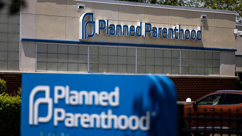 Senate parliamentarian OKs ban on Planned Parenthood federal funding in Trump megabill