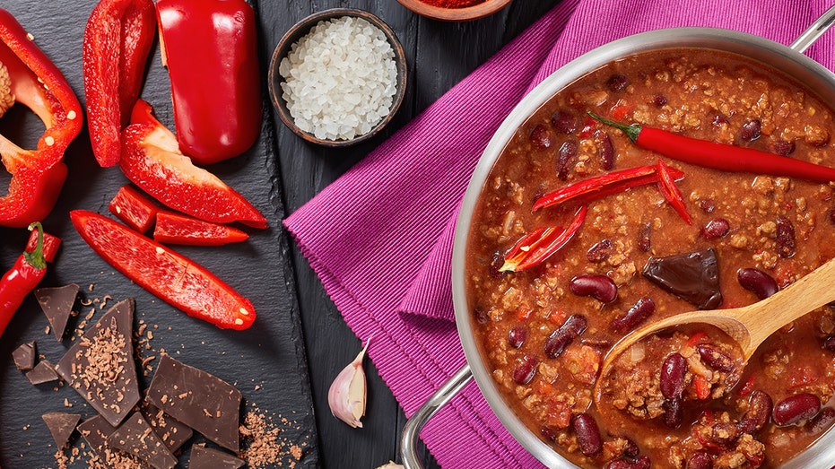 Mom's unexpected secret chili ingredient leaves millions of TikTok viewers divided: 'Absolutely not'