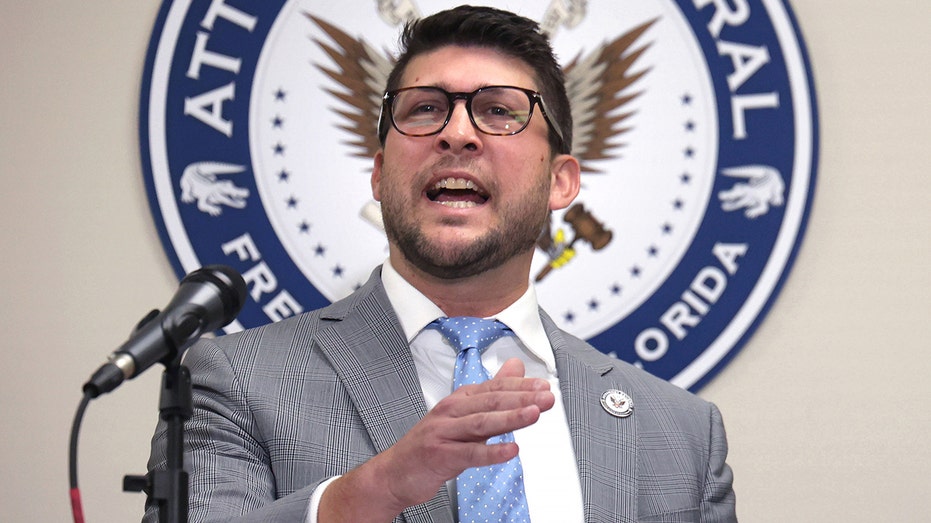 Florida AG invites people to alert his office if their ex is in US illegally: ‘We’d be happy to assist’