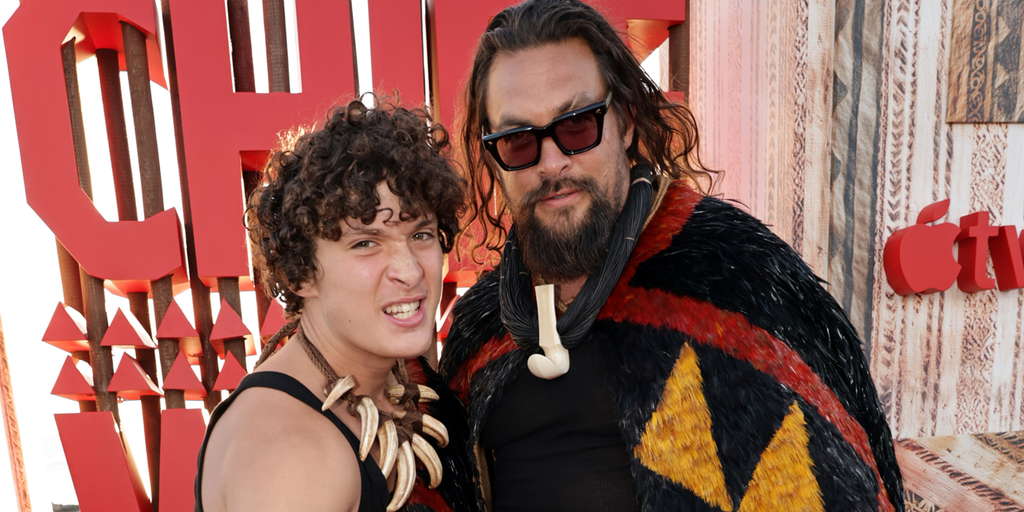 https://a57.foxnews.com/static.foxnews.com/foxnews.com/content/uploads/2025/08/1024/512/jason-momoa-and-son-at-premiere.png?ve=1&tl=1
