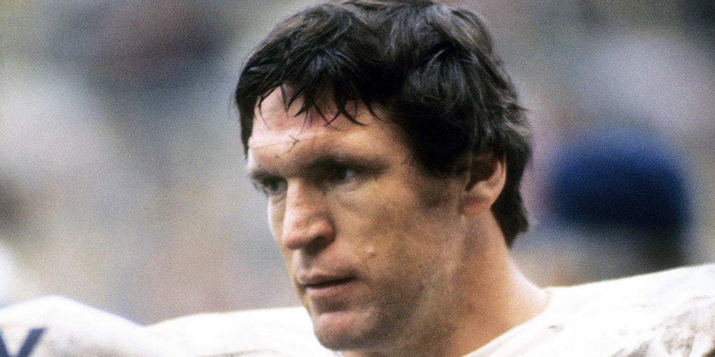 https://a57.foxnews.com/static.foxnews.com/foxnews.com/content/uploads/2025/08/1024/512/lee-roy-jordan-dallas-cowboys-083025.jpg?ve=1&tl=1