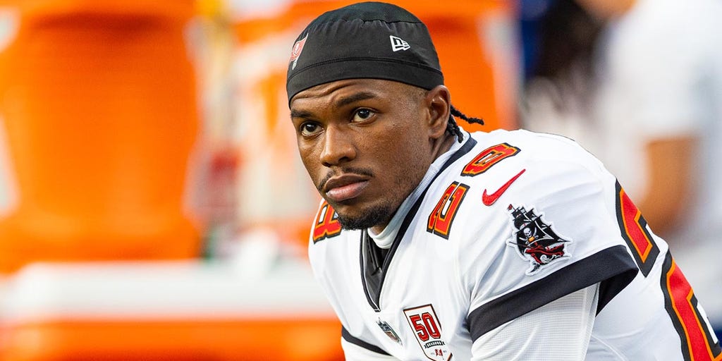 Deion Sanders' son, Shilo Sanders, fined after preseason game punch | Fox  News