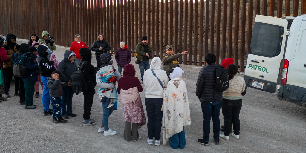 trump-border-crackdown.png?ve=