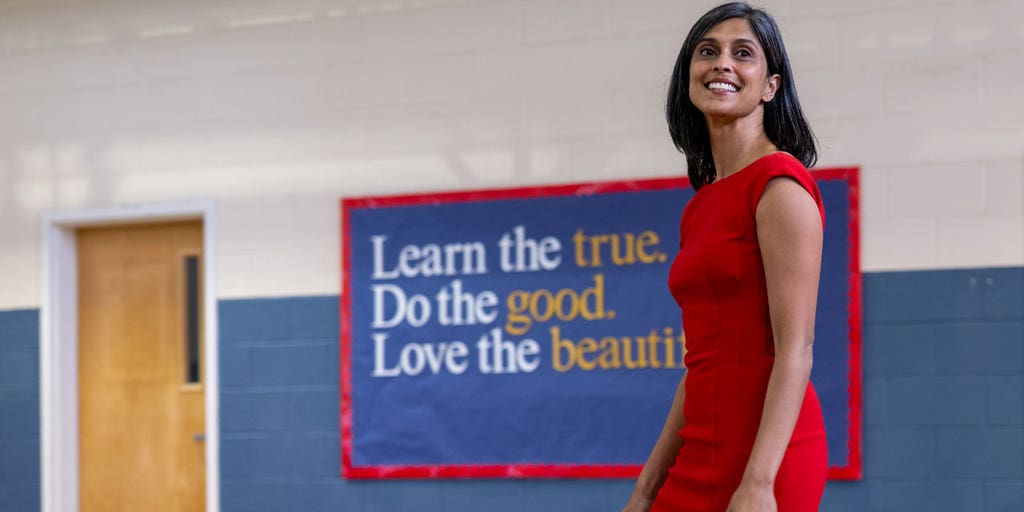 usha vance red dress 'EXCELLENT QUESTION!': @slotus Usha Vance tells a group of students why red is one of her favorite colors and how she's not the only one in her family who loves red