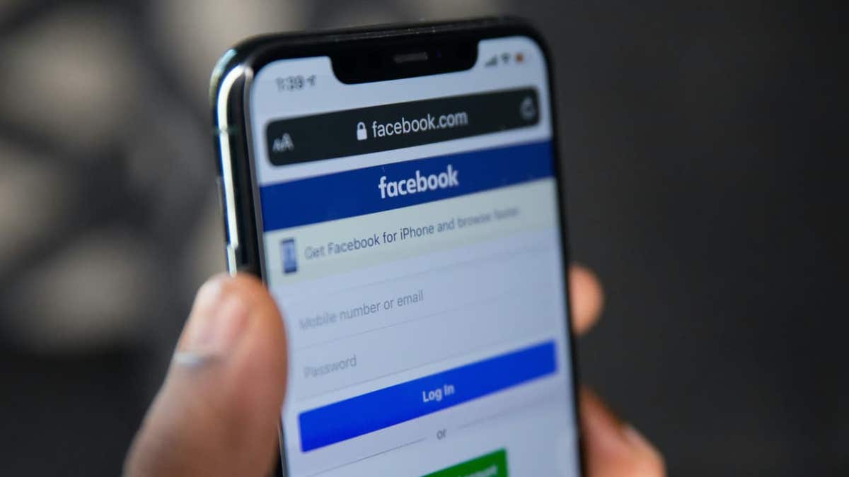 facebook deleting 2