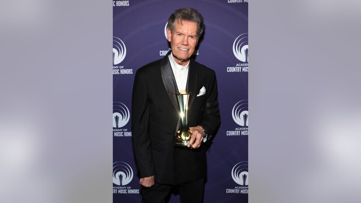 Randy Travis ACM Honors