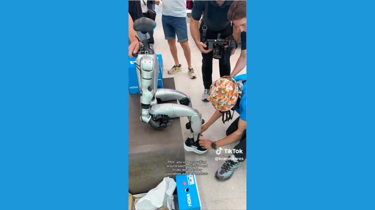 robot at sneaker store 3