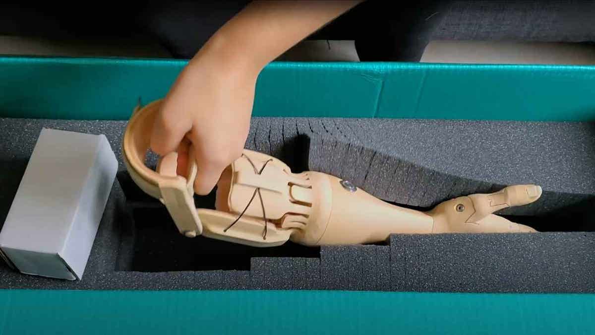 bionic arm 4