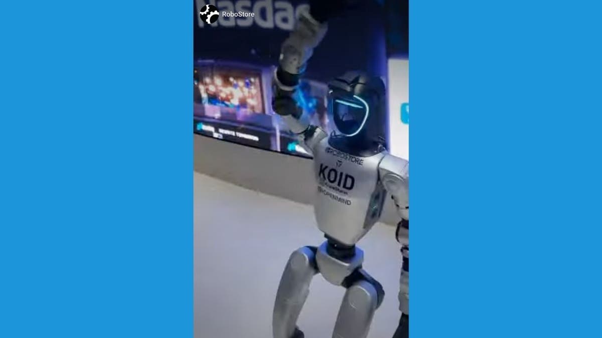 robot at sneaker store 4