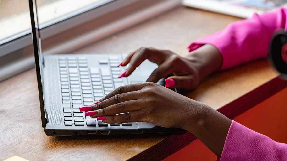 A person looks at email on a laptop.(Kurt "CyberGuy" Knutsson)