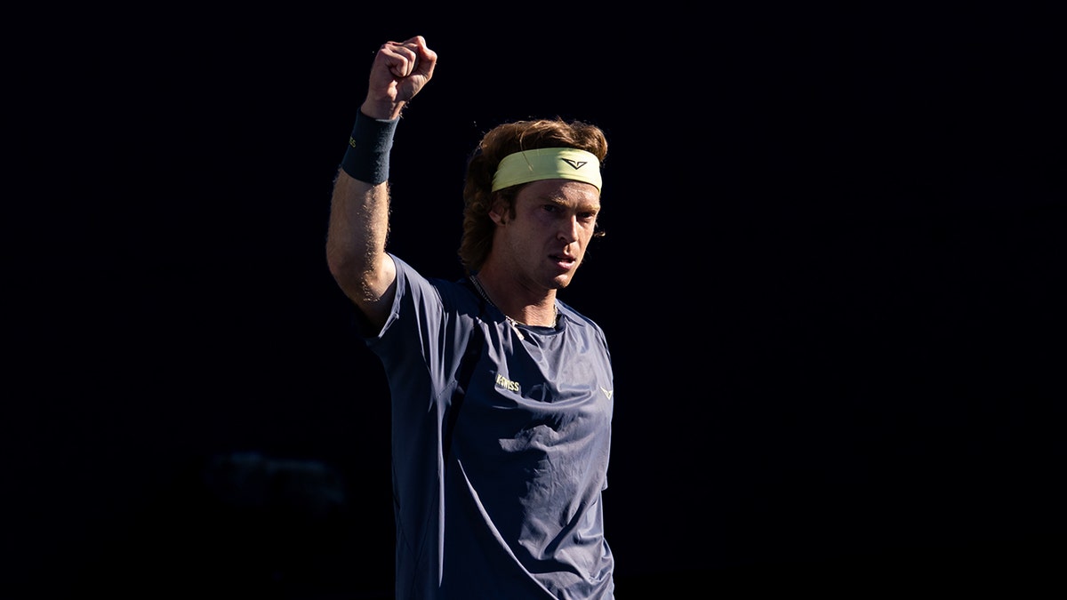 Andrey Rublev reacts to point
