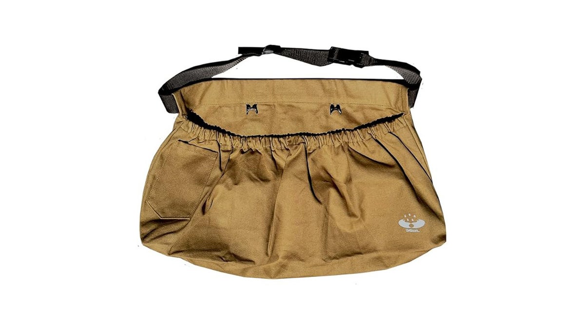Harvesting is easier when you’re wearing a harvest apron.