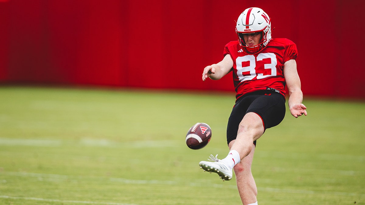 Archie Wilson practices drill