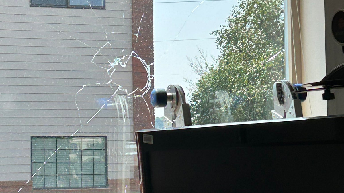 ‘Cowardly’ rioter threw rock, set fire to ICE sub-office in Washington state: DHS