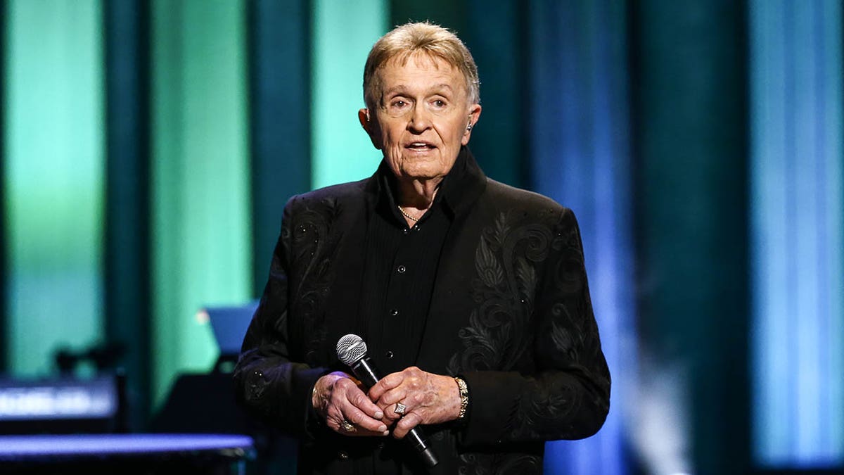 Bill Anderson performing at the Grand Ole Opry in 2021