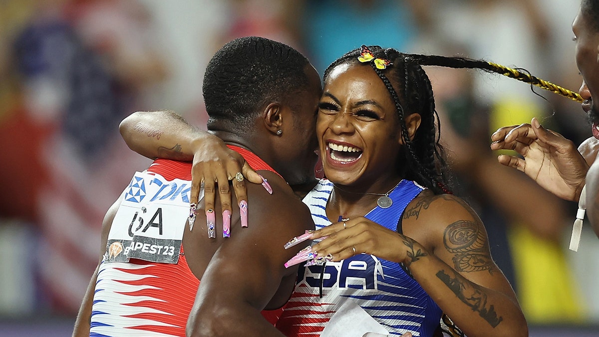 coleman-shacarri Shakri Richardson's boyfriend defends her by the attack on her