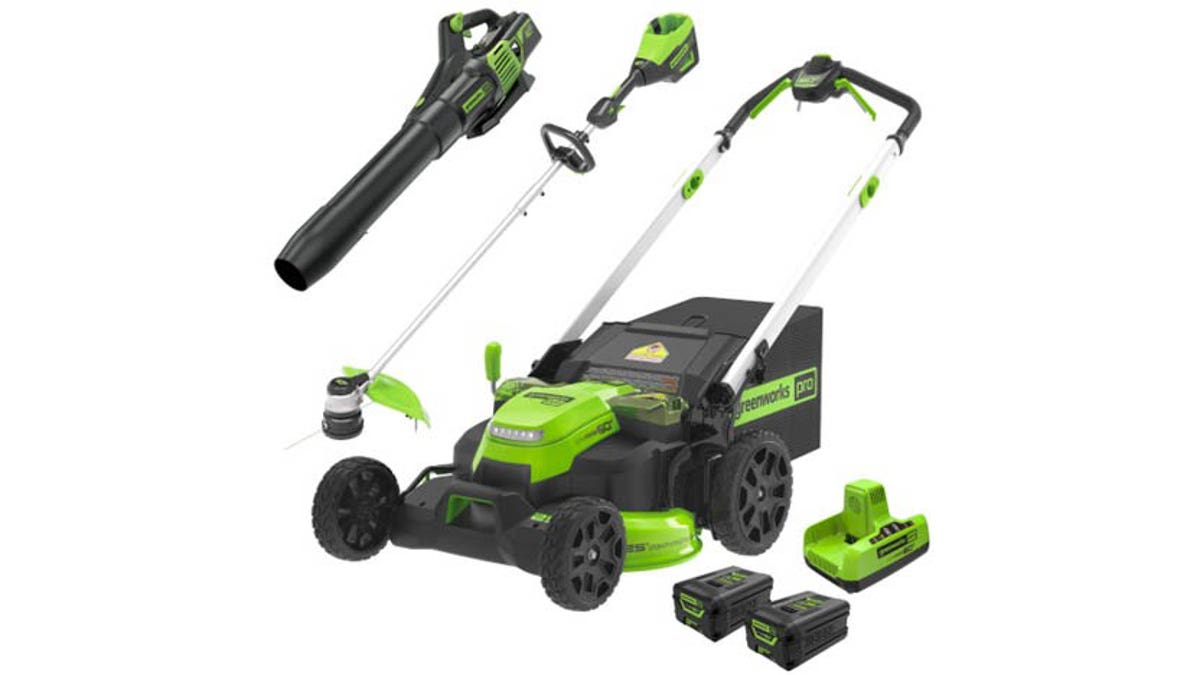 This set comes with everything you need to get rid of leaves and tall grass.