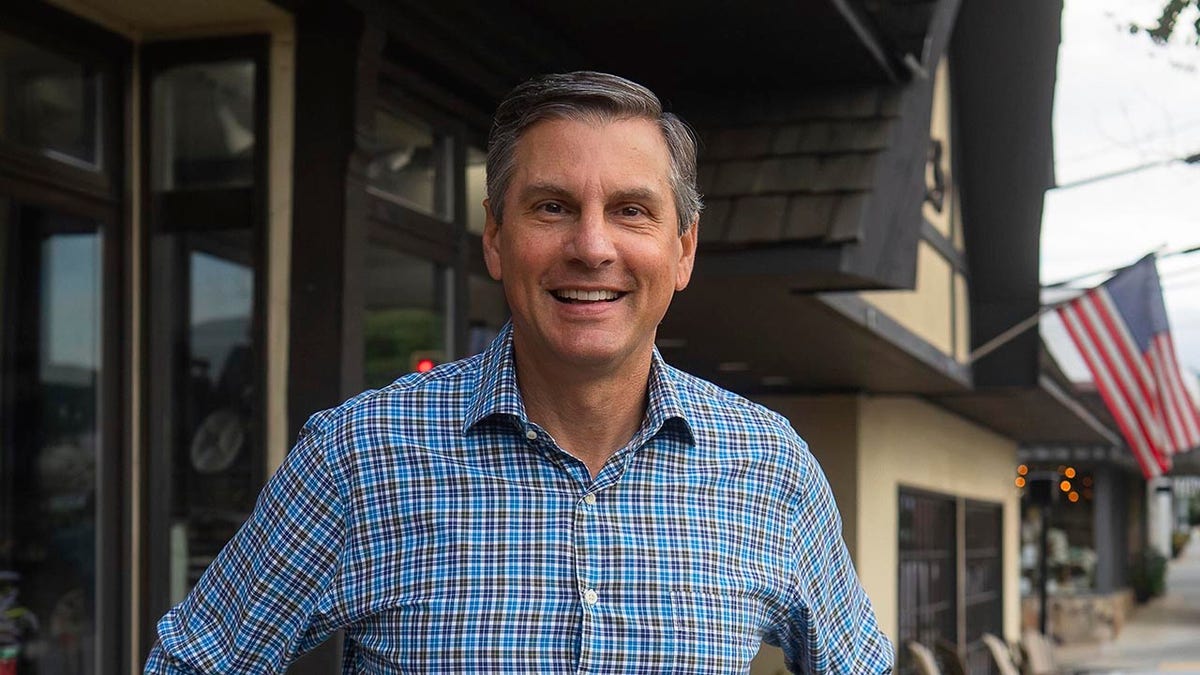 Derek Dooley political ad