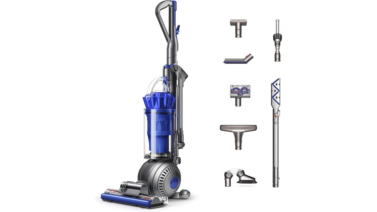 Dyson’s ball technology makes it easy to clean every corner of your home. 