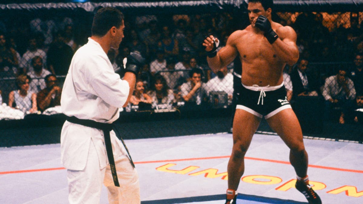 Mark Kerr fighting