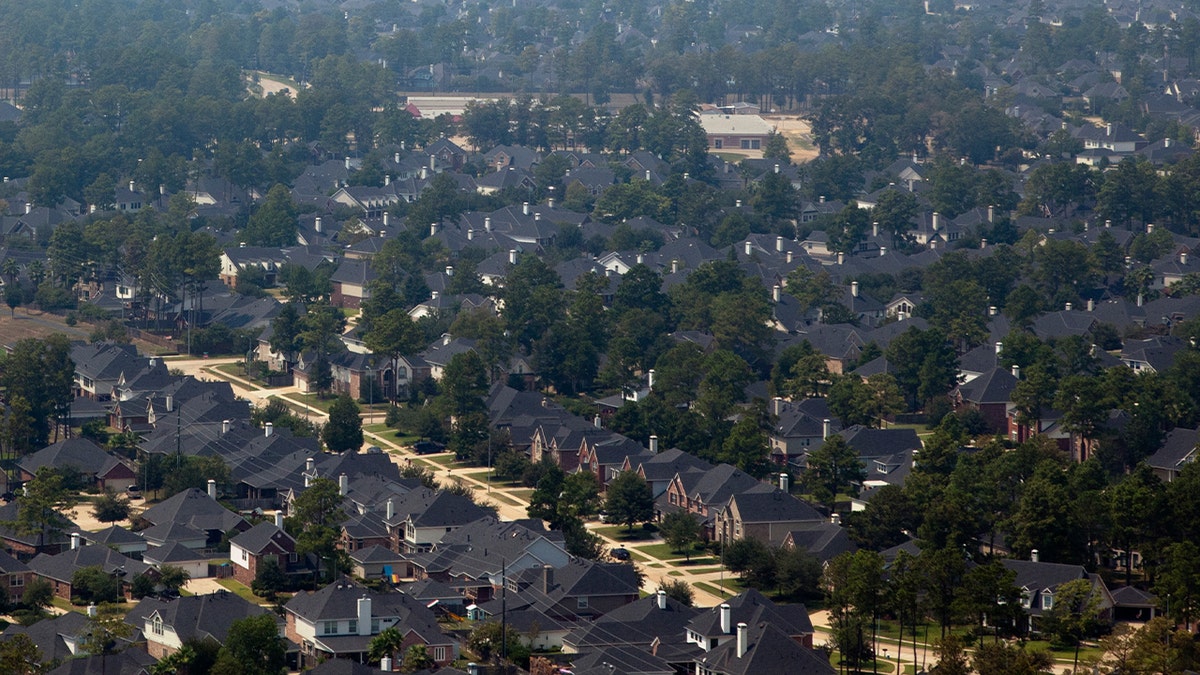 houston suburb homes