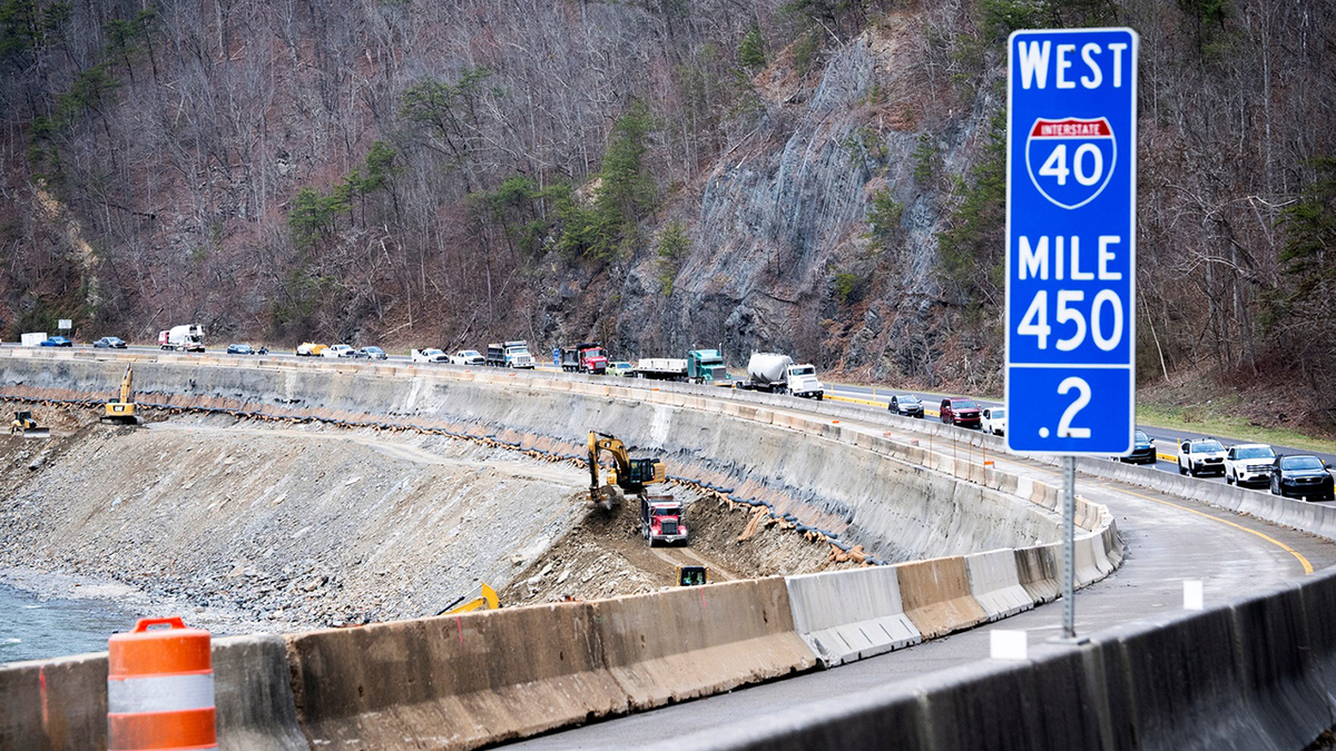 i40-helene-cocke-county-tn-nc-line