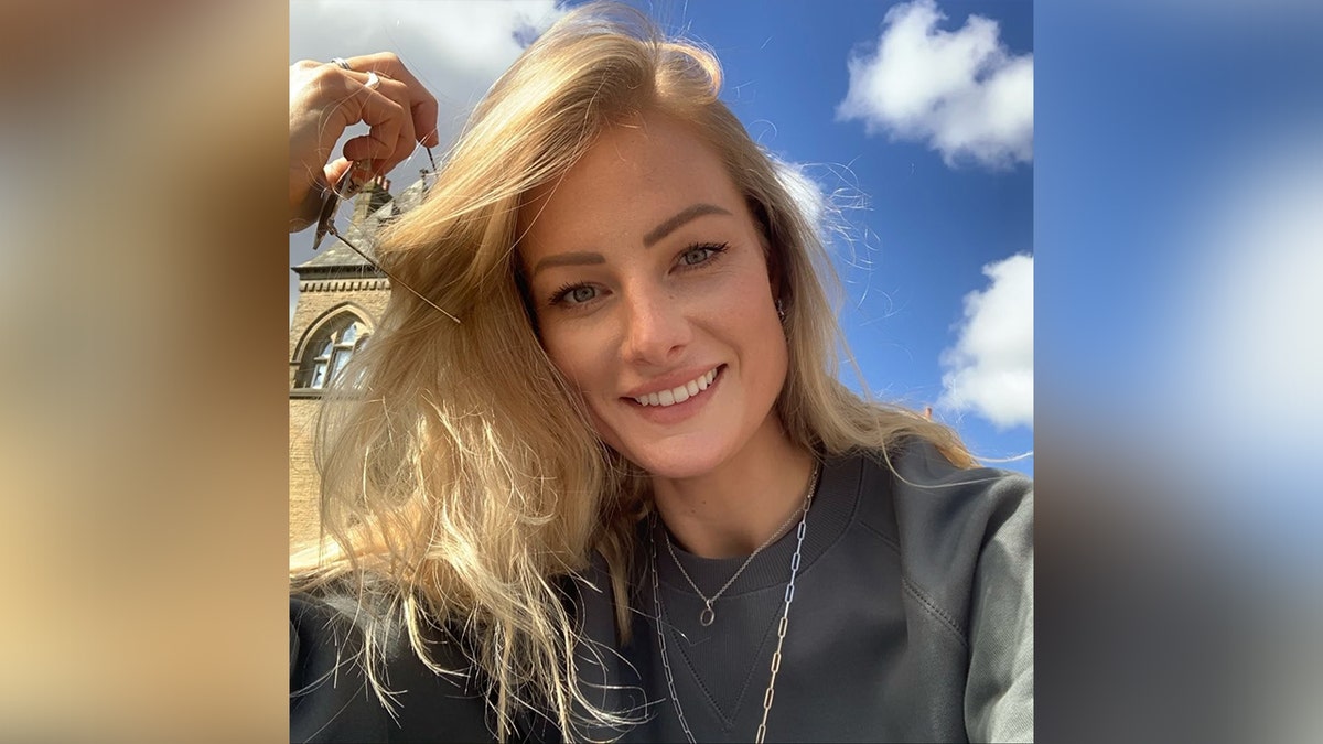 selfie of Jade Damarell