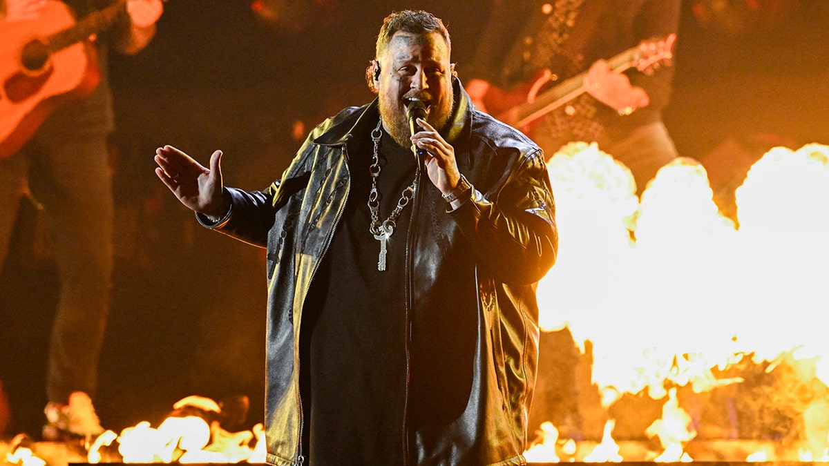 Jelly Roll performing at The 58th Annual CMA Awards in November 2024.