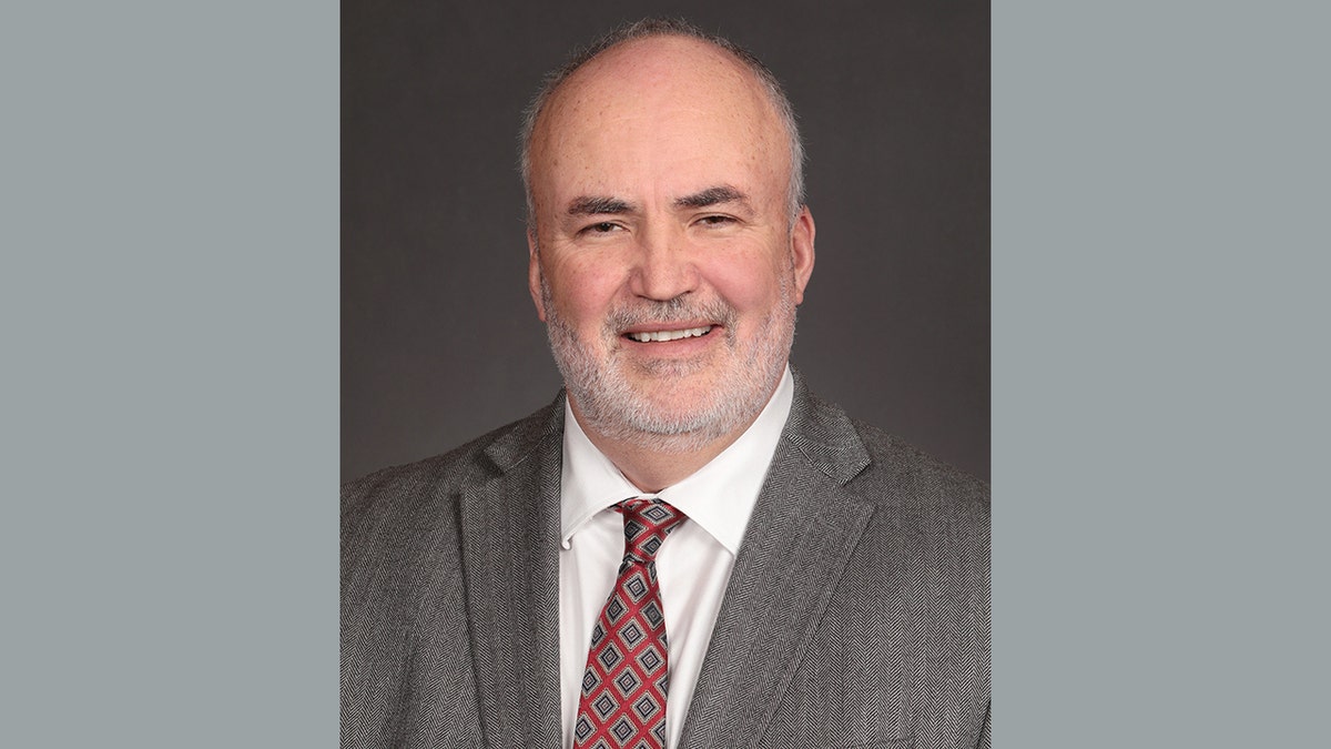 The former senator of the state of Iowa Jim CARLIN
