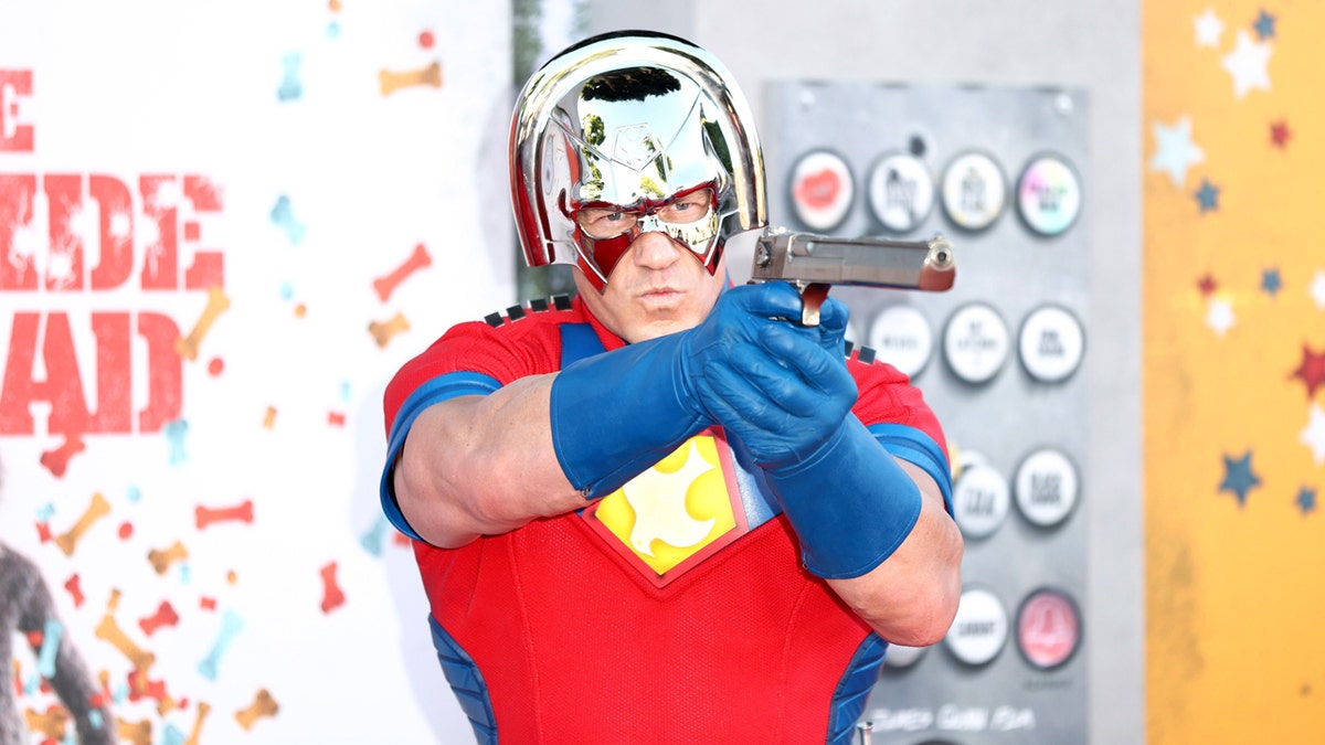 John Cena "The team suicide" paridater