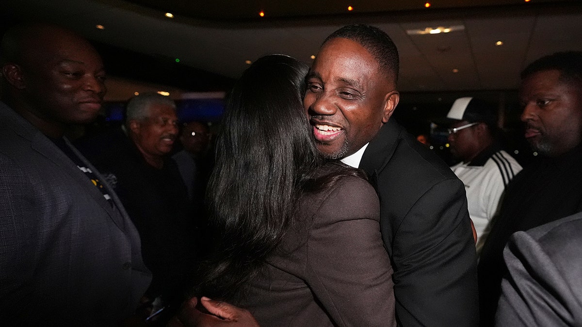 Kinloch hugs supporters on primary election night