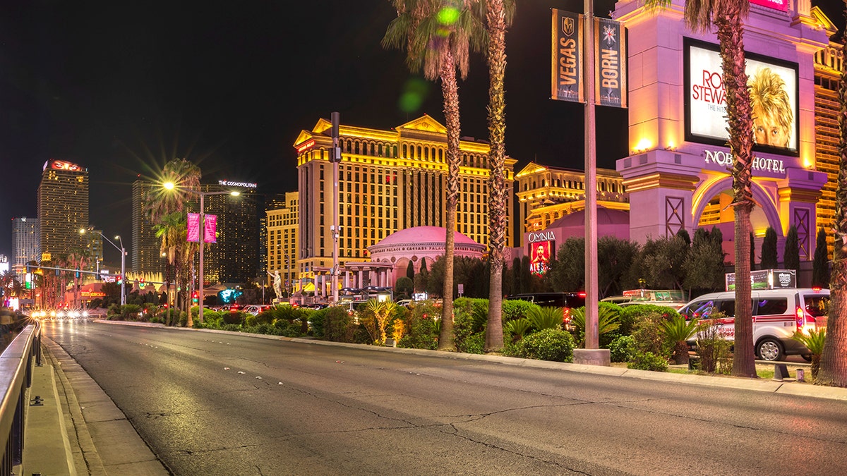 las vegas strip empty