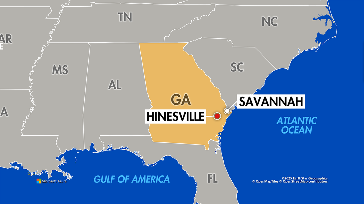 Map of Hinesville, Georgia in relation to Savannah, Georgia