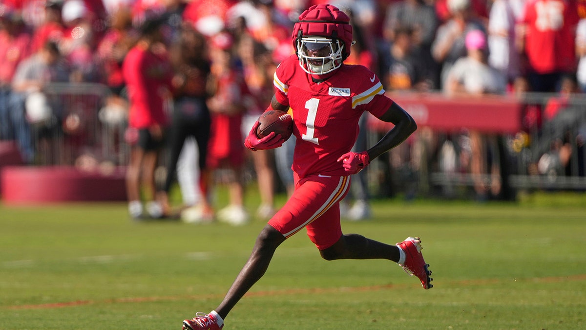 Xavier Worthy in training camp