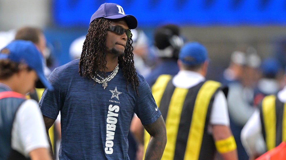 CeeDee Lamb on the sidelines