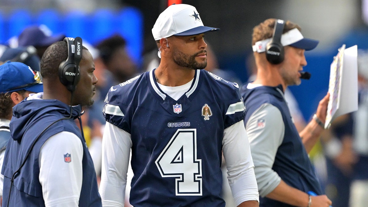 Dak Prescott on the sidelines