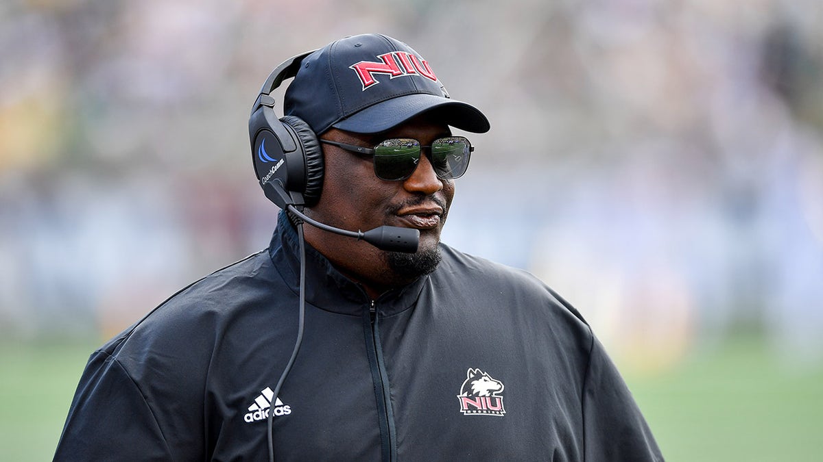 Thomas Hammock coaches a game