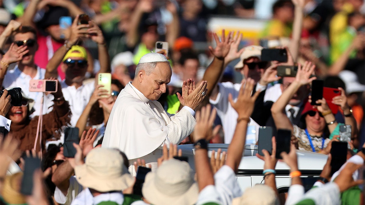 Pope Leo greets young catholics at the youth jubilee in Rome