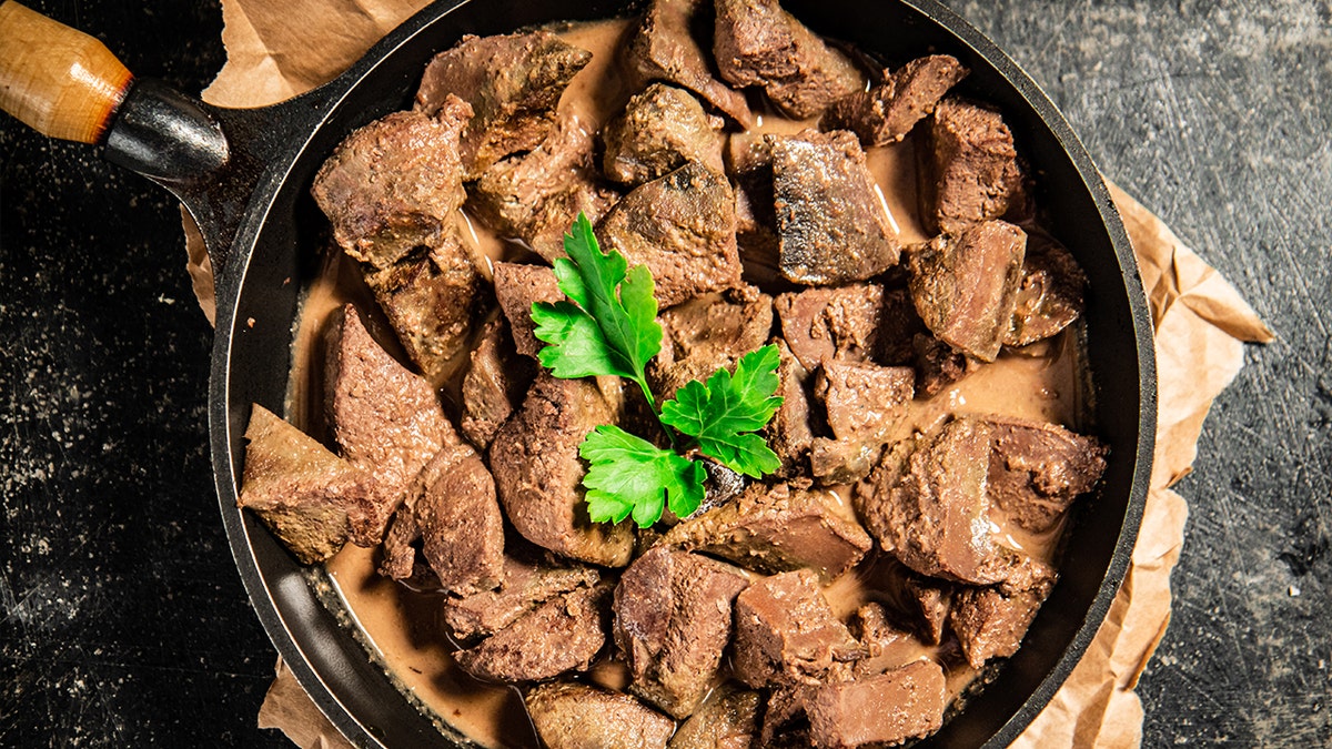 Grandmother urges butter for baby, igniting family feud over carnivore lifestyle  at george magazine