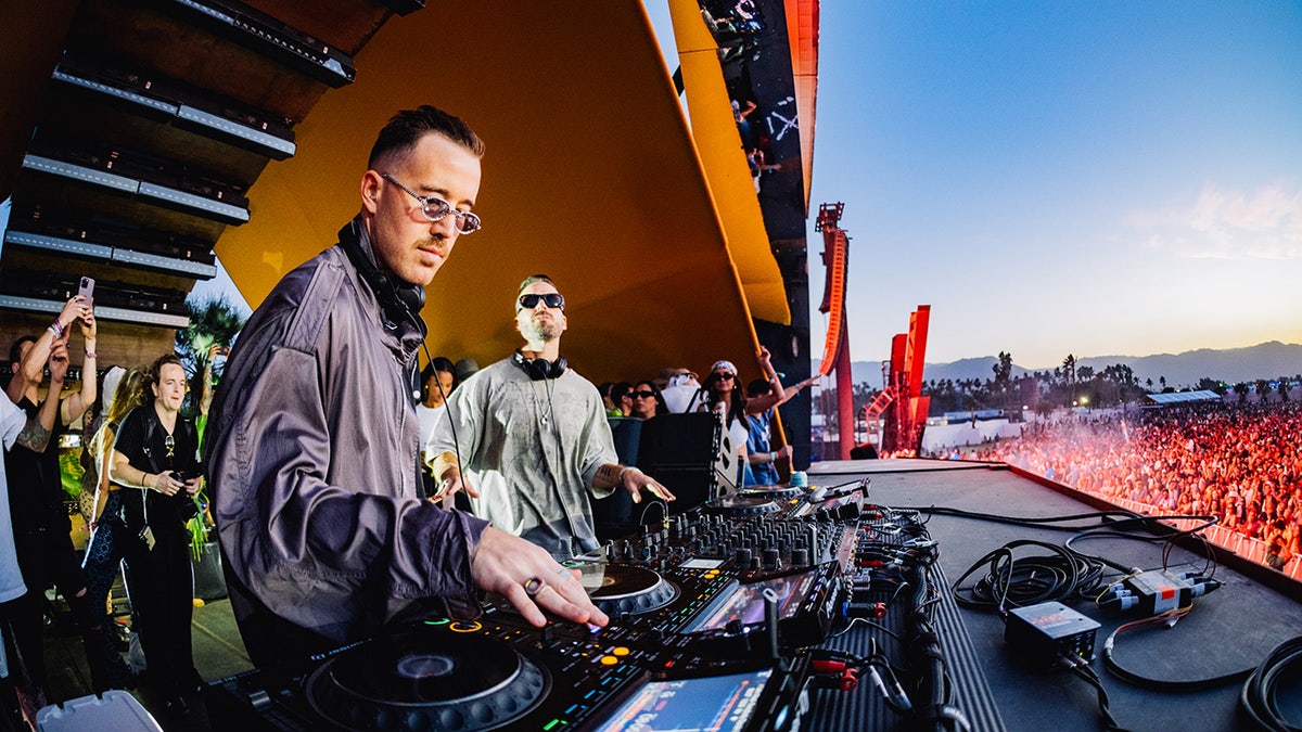 Rüfüs Du Sol plays Coachella