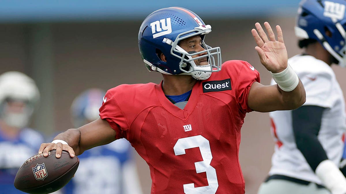 NFL news: Giants to reportedly start Russell Wilson in first preseason game 1 Russell Wilson in action