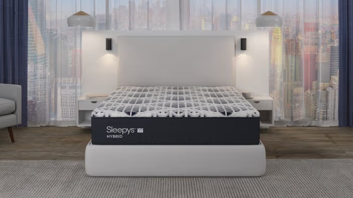 Added edge support creates a strong, wide mattress that won’t sag. 