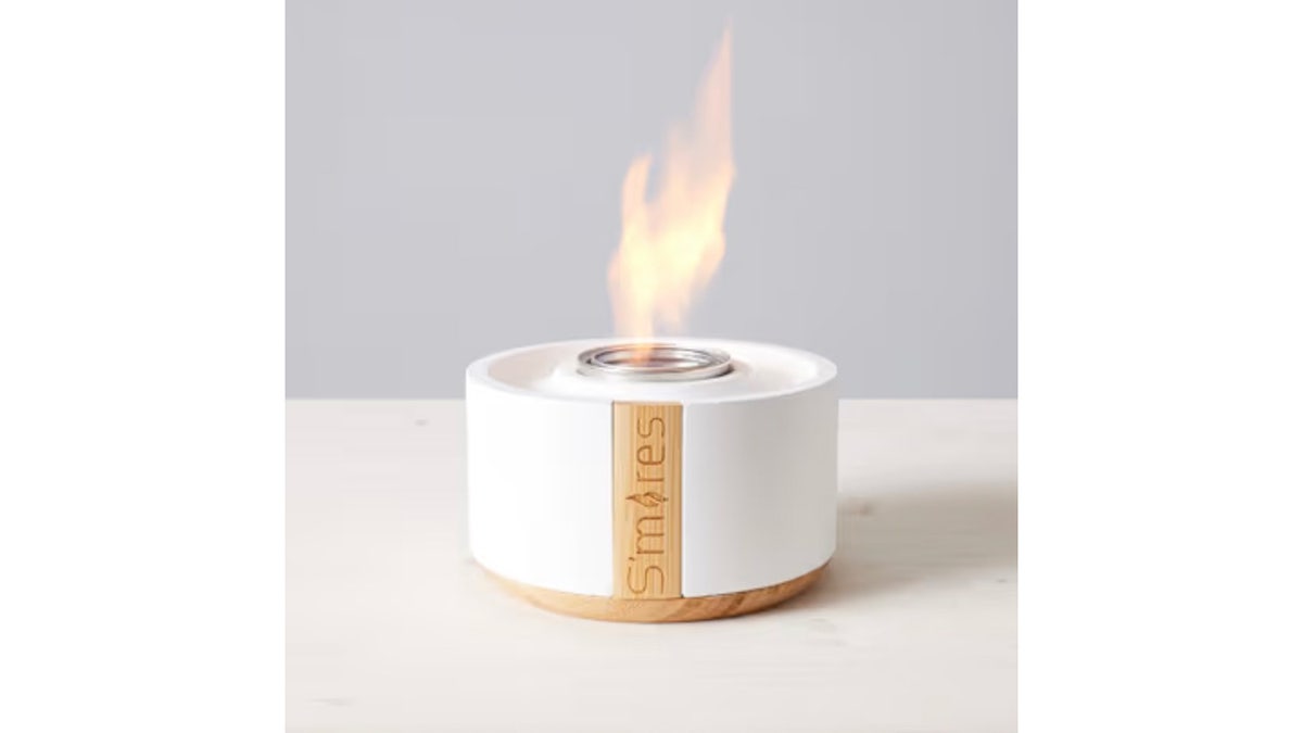 Use this fireplace in or out.