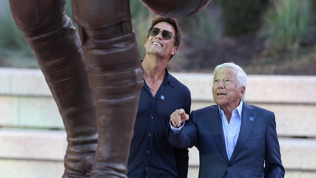 Tom Brady and Robert Kraft