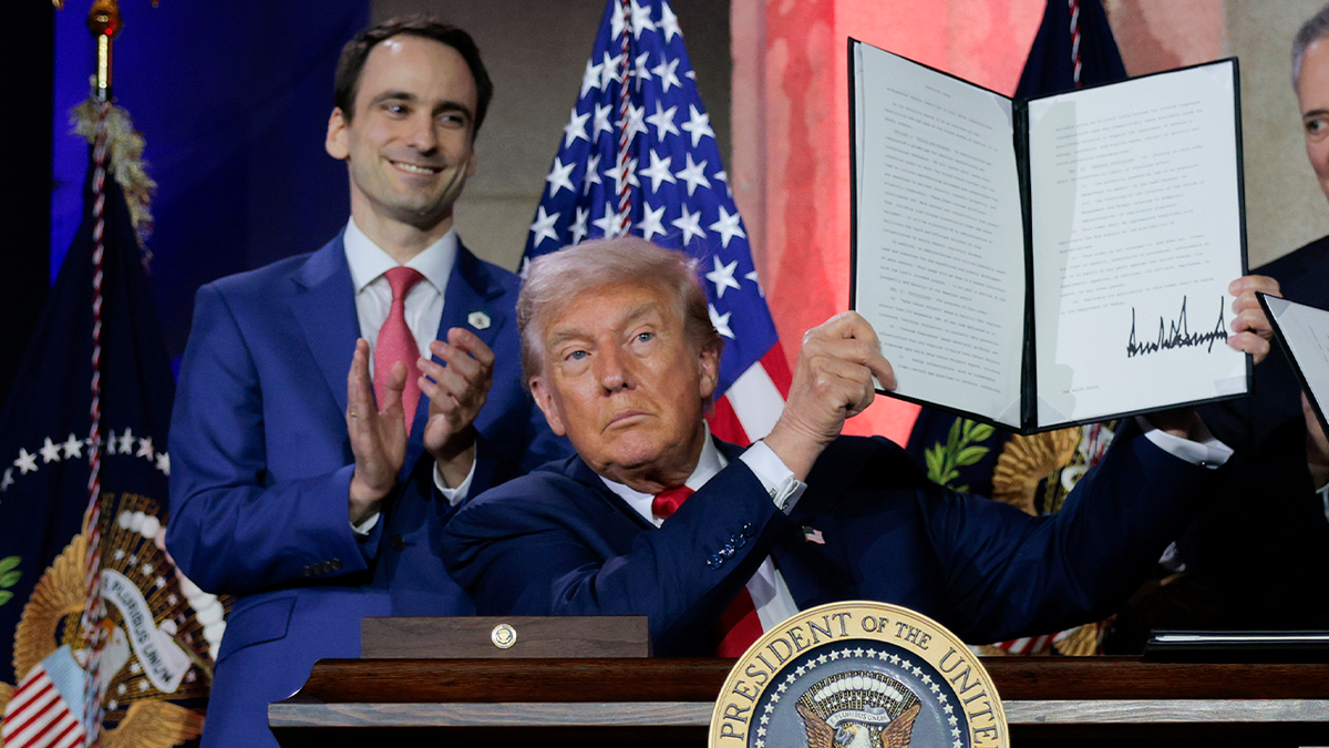 Trump AI EO 