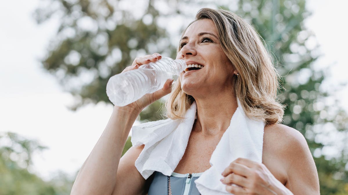 A new study connect dehydration to the band